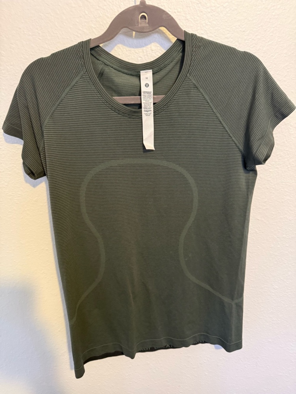 lululemon athletica Olive Green Short-Sleeve Seamless Tee